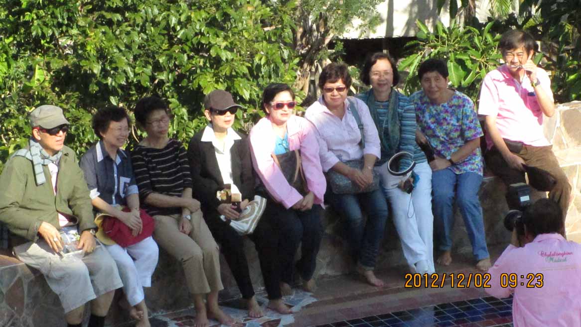 Phrathard_Phakaew 26.JPG 122.0K